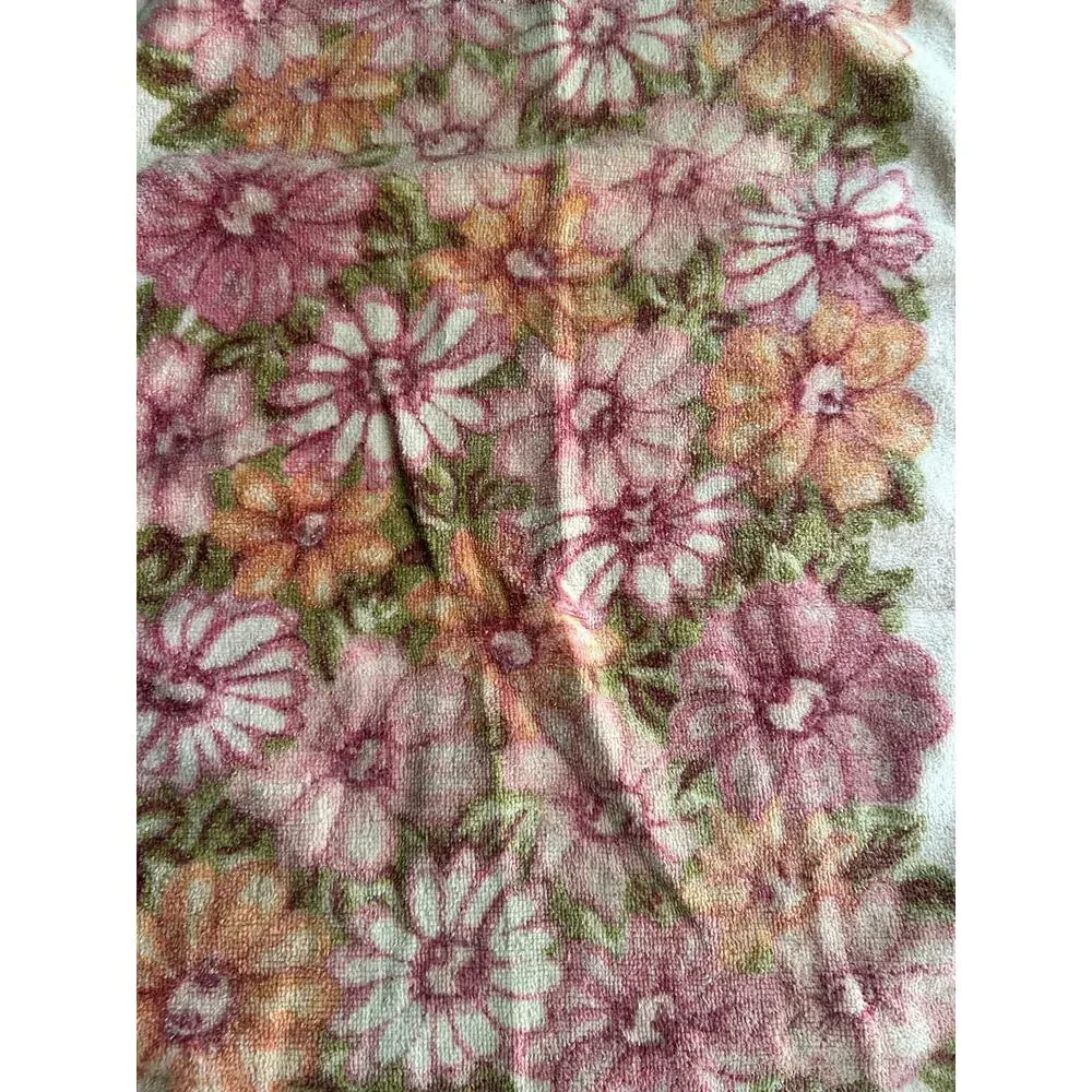 Vintage hand towel pink fringed MOD flower power